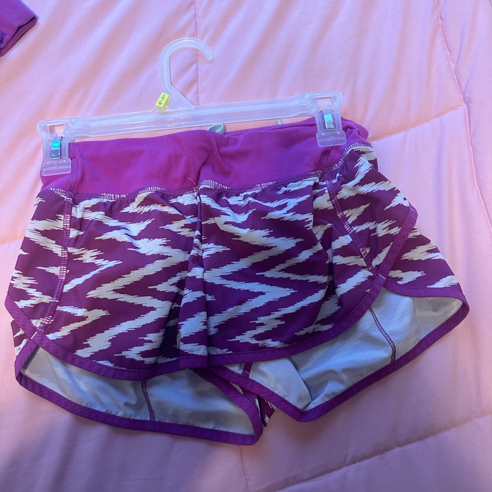 pattern ivivva shorts size 14